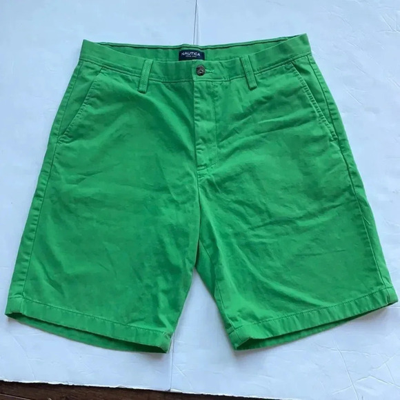 Nautica 9” deck short Green 9” Cotton Men’s size 32 Preppy Flat front - Picture 2 of 11